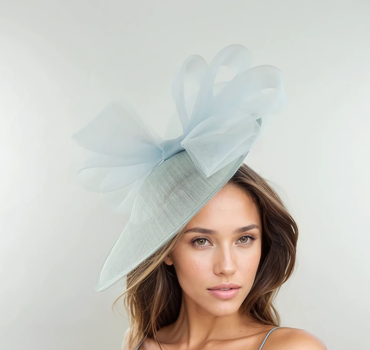 Brita Saucer Disc Wedding Kentucky Derby Fascinator