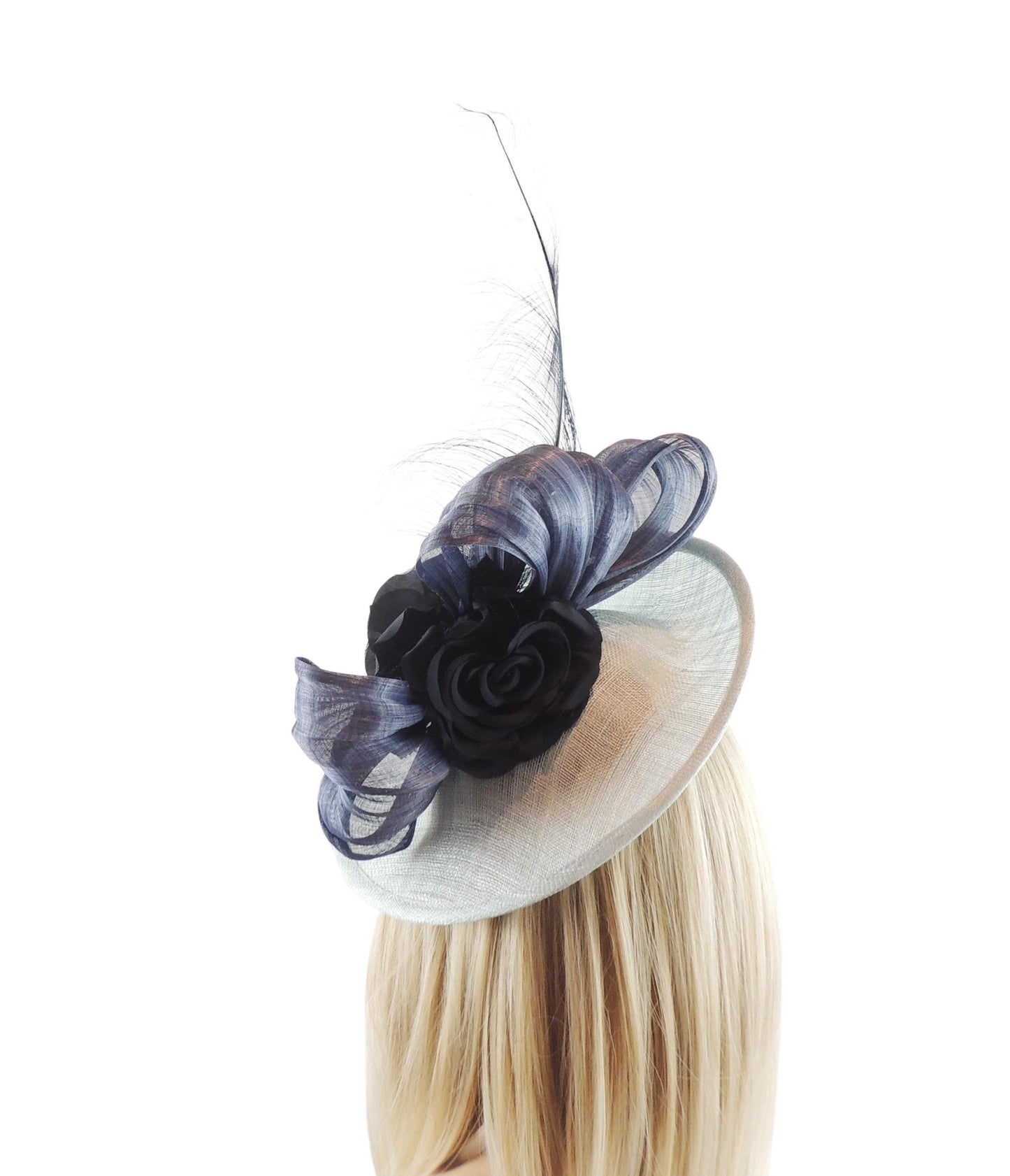 White Navy Blue Bow Feather Fascinator Hat Headband for Women Kentucky Derby Oaks Wedding Royal Ascot Formal Occasion Hair Bridal Tea Party