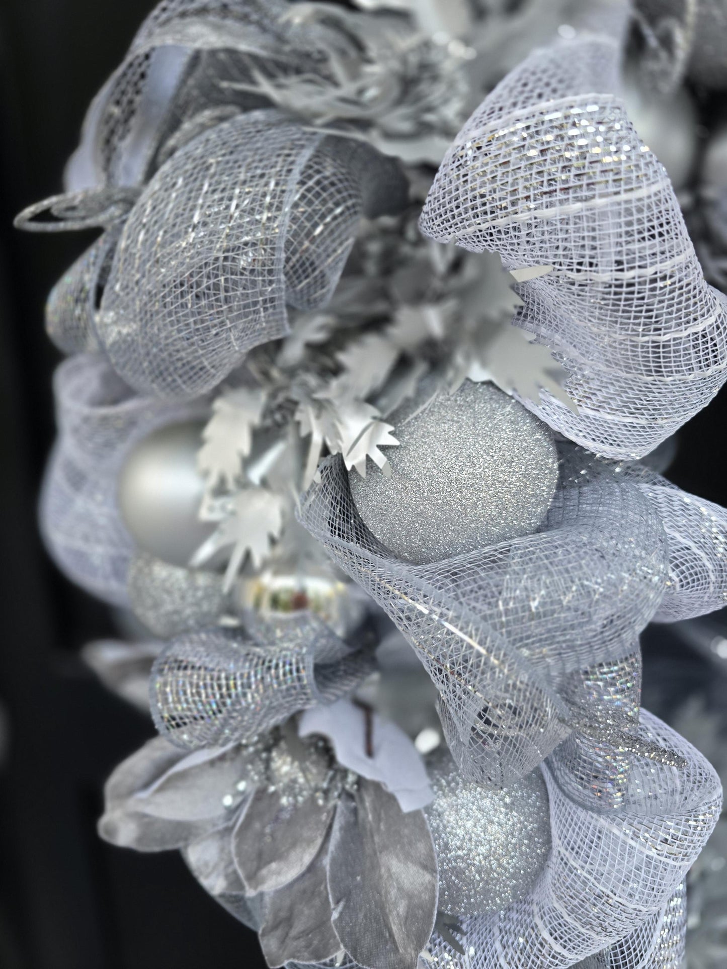 Silver Luxury Christmas Wreath Front Door Luxury Home Decorations Xmas Winter Mantle Decor Holiday Wreath Advent Swag Silver Theme