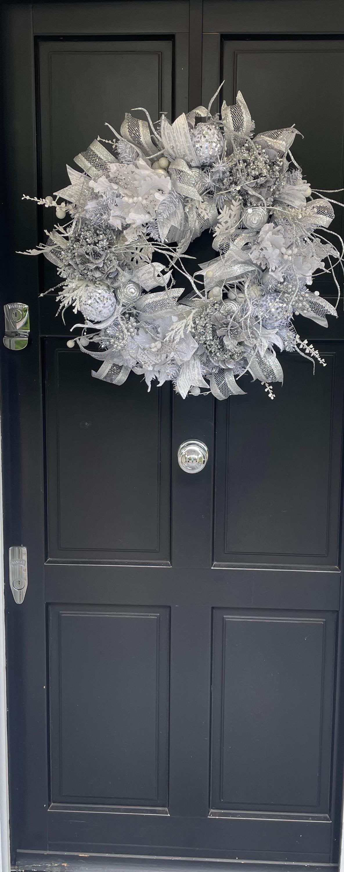 White Silver Luxury Christmas Wreath Front Door Luxury Home Decorations Xmas Winter Mantle Decor Holiday Wreath Advent Swag Silver Theme