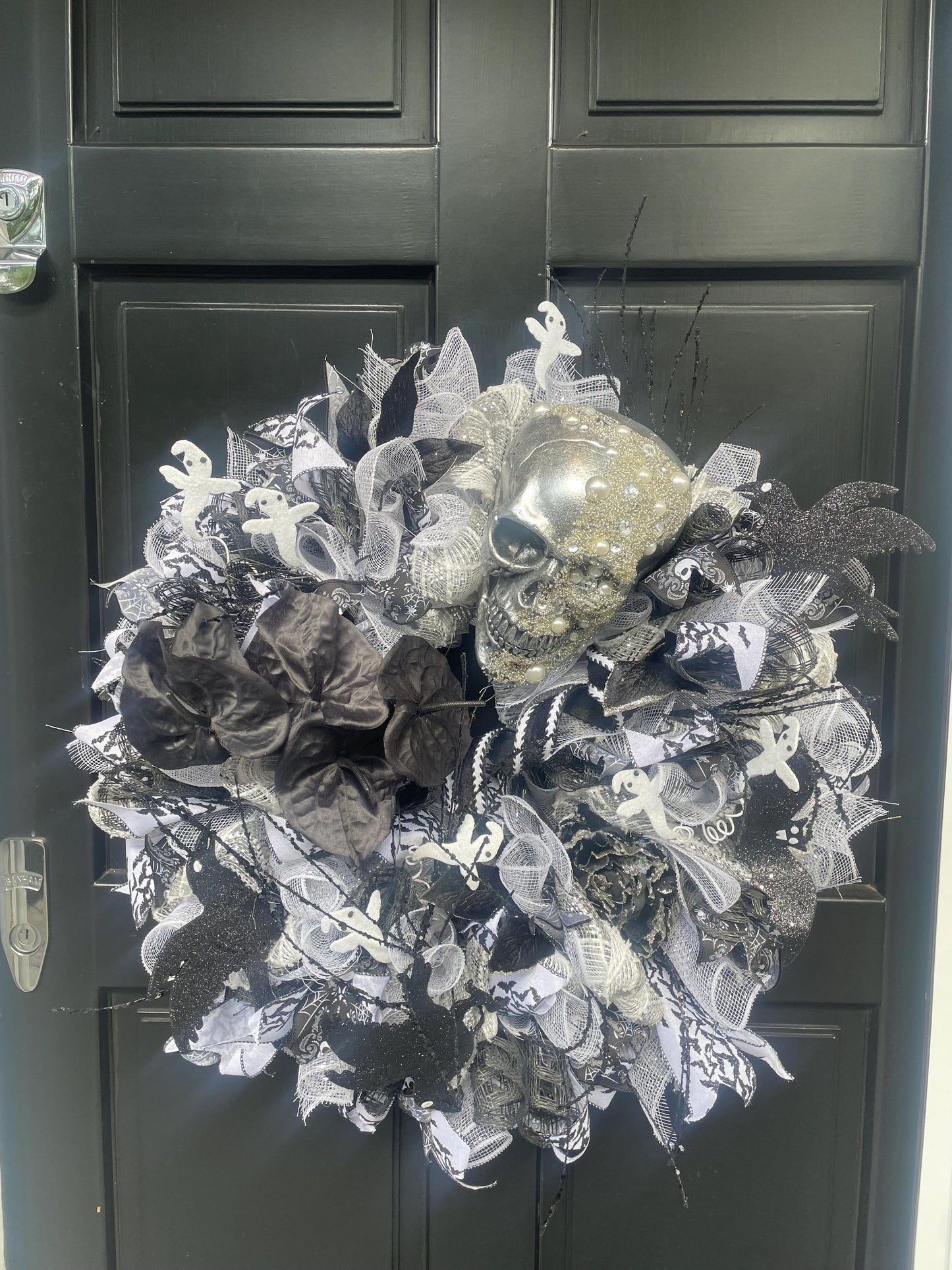 XL SKULL Halloween Front Door Wreath Gothic Hanger Wall Porch Hanger Handmade House Home Decor Decorations Whimsical Skelly Glam Luxury Fall