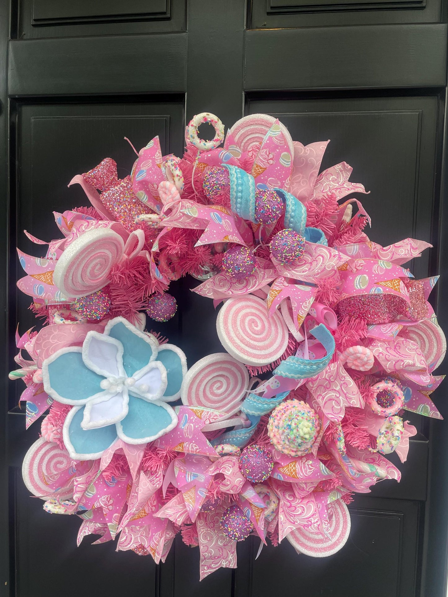 Luxury Candy Shop Pink Pastel Sweets Christmas Wreath Front Door Luxury Home Decorations Xmas Winter Mantle Decor Holiday Wreath Advent Swag