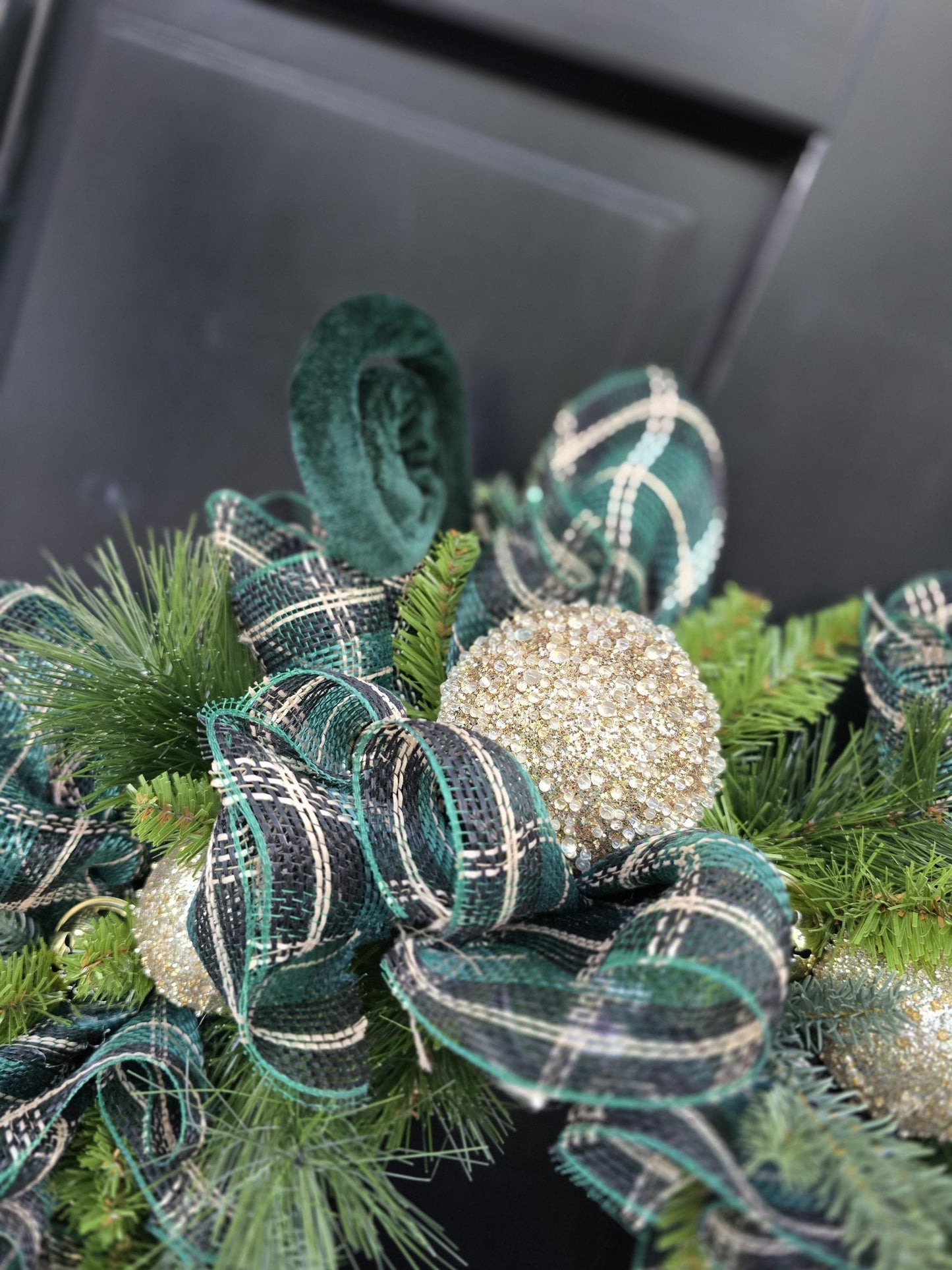 Luxury Gold & Green Christmas Wreath Front Door Luxury Home Decorations Xmas Winter Mantle Decor Holiday Wreath Advent Swag Fireplace Wall