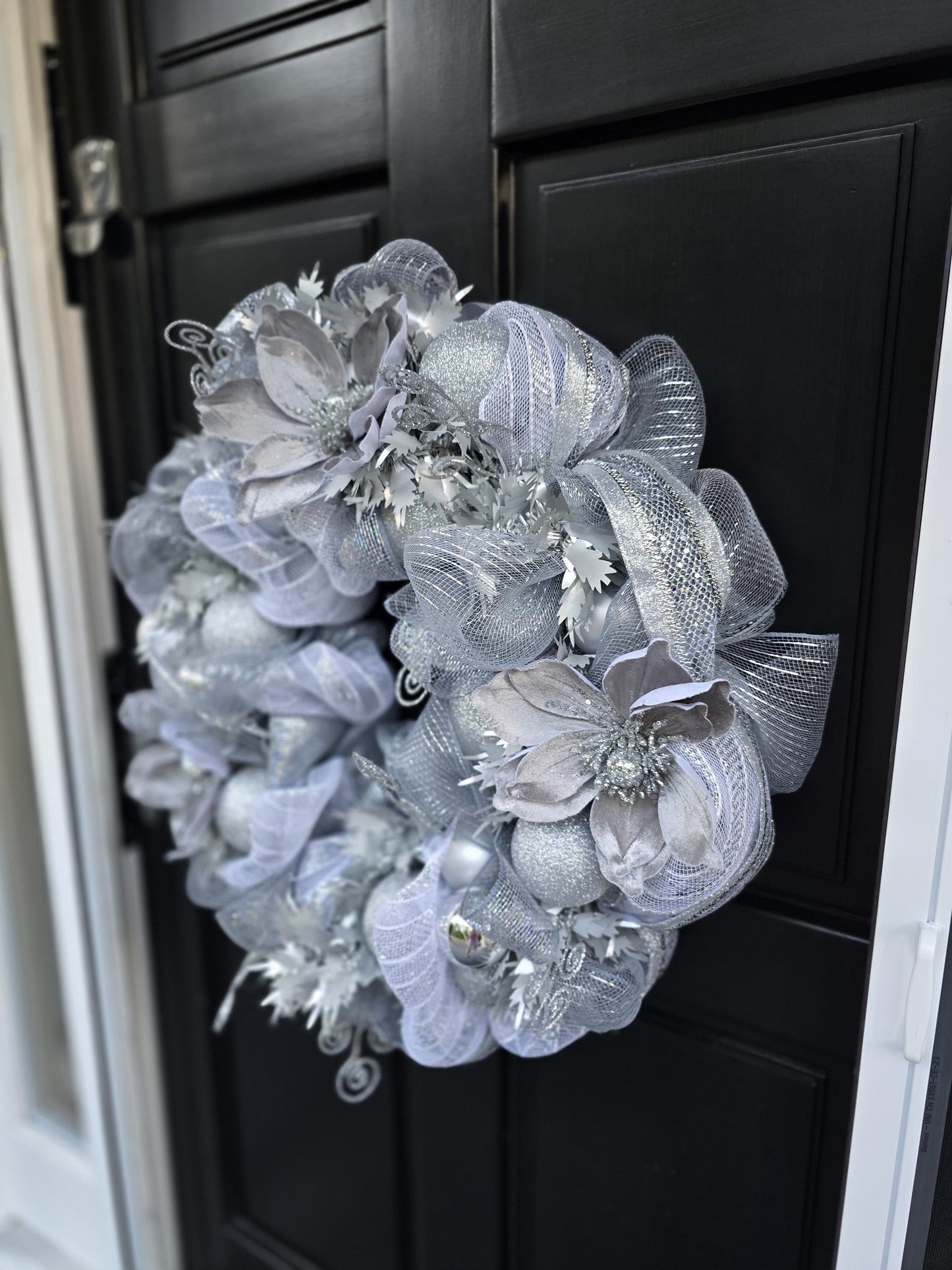 Silver Luxury Christmas Wreath Front Door Luxury Home Decorations Xmas Winter Mantle Decor Holiday Wreath Advent Swag Silver Theme