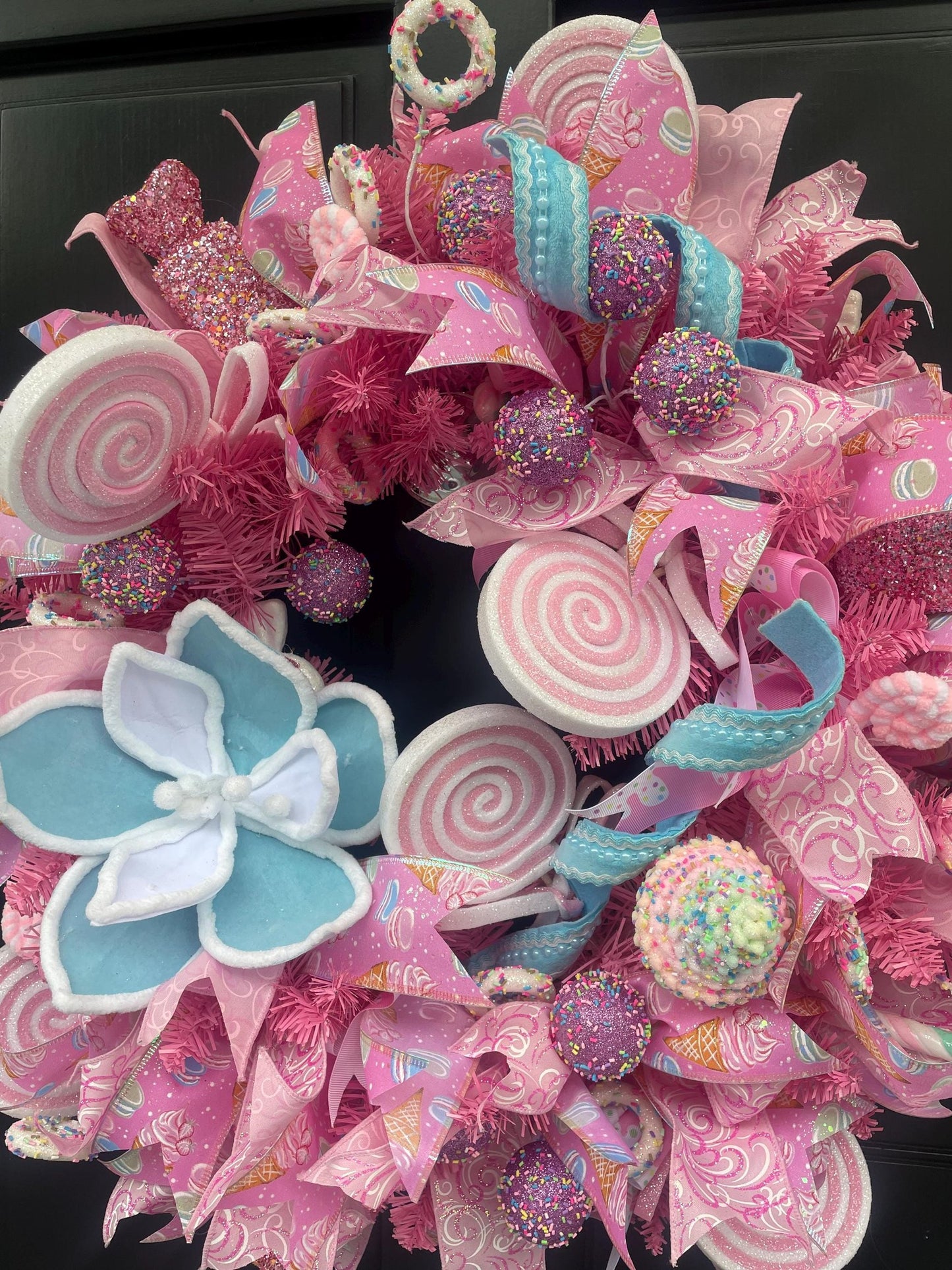 Luxury Candy Shop Pink Pastel Sweets Christmas Wreath Front Door Luxury Home Decorations Xmas Winter Mantle Decor Holiday Wreath Advent Swag