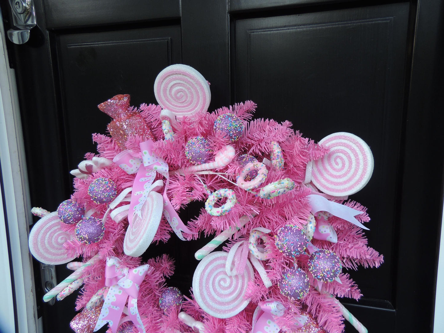 Luxury Pink Candy Shop Christmas Wreath Winter Outside Holiday Front Door Porch Wall Hanger Mantle Home Decor Decoration Designer Gift Cute