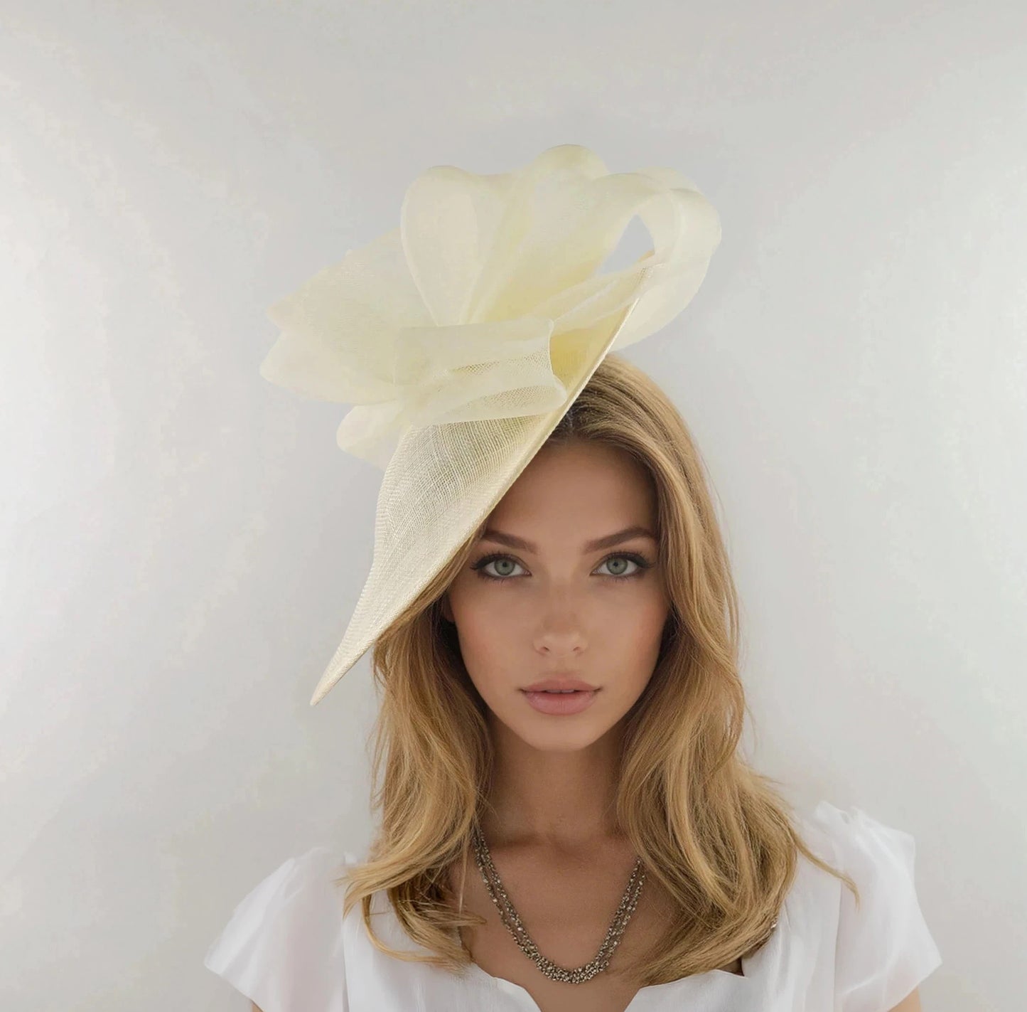 Brita Saucer Disc Fascinator Hat | Kentucky Derby & Royal Ascot