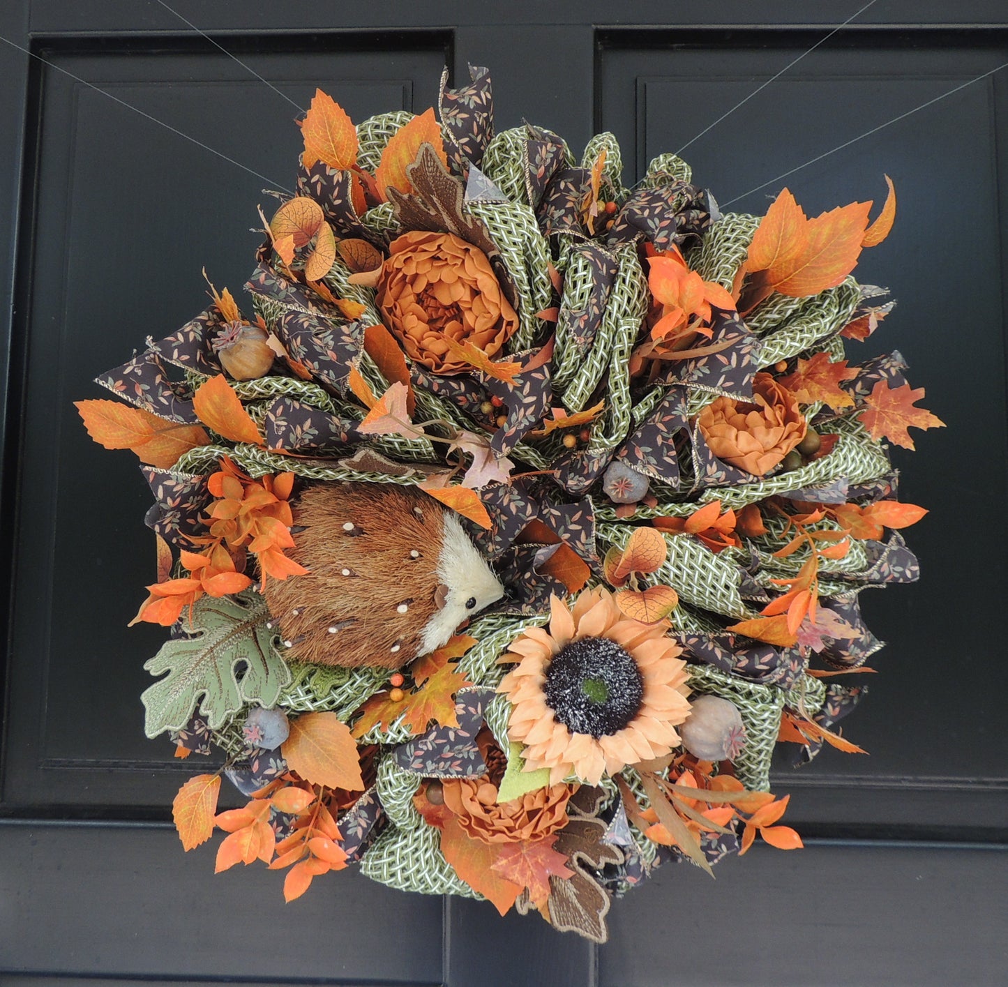 Autumn Hedgehog Woodland Wreath – 50cm Large Fall Front Door Wreath with Sunflower, Acorns & Harvest Foliage – Rustic Seasonal Home Decor