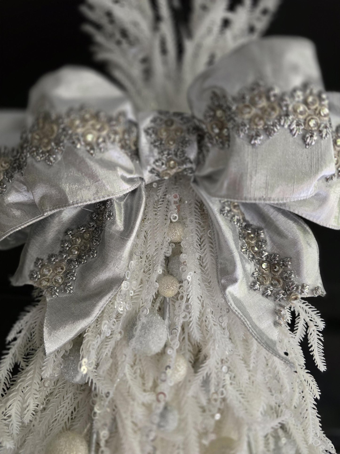 Large Luxury Christmas Tree Wreath Elegant Front Door Home Decorations White Xmas Winter Mantle Decor Porch Holiday Swag Designer Unique - Hats By Cressida