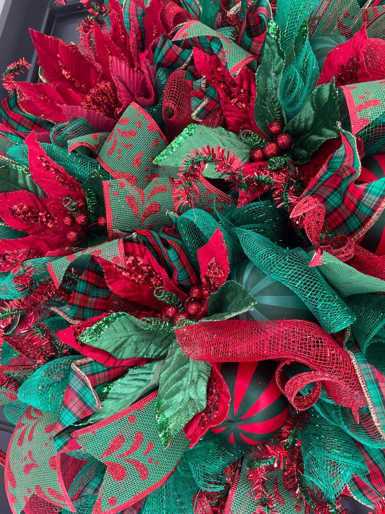 Luxury Christmas Wreath Front Door, Luxury Home Decorations, Red Green Xmas, Winter Mantle Decor, Holiday wreath,Advent wreath,Holiday Swag - Hats By Cressida