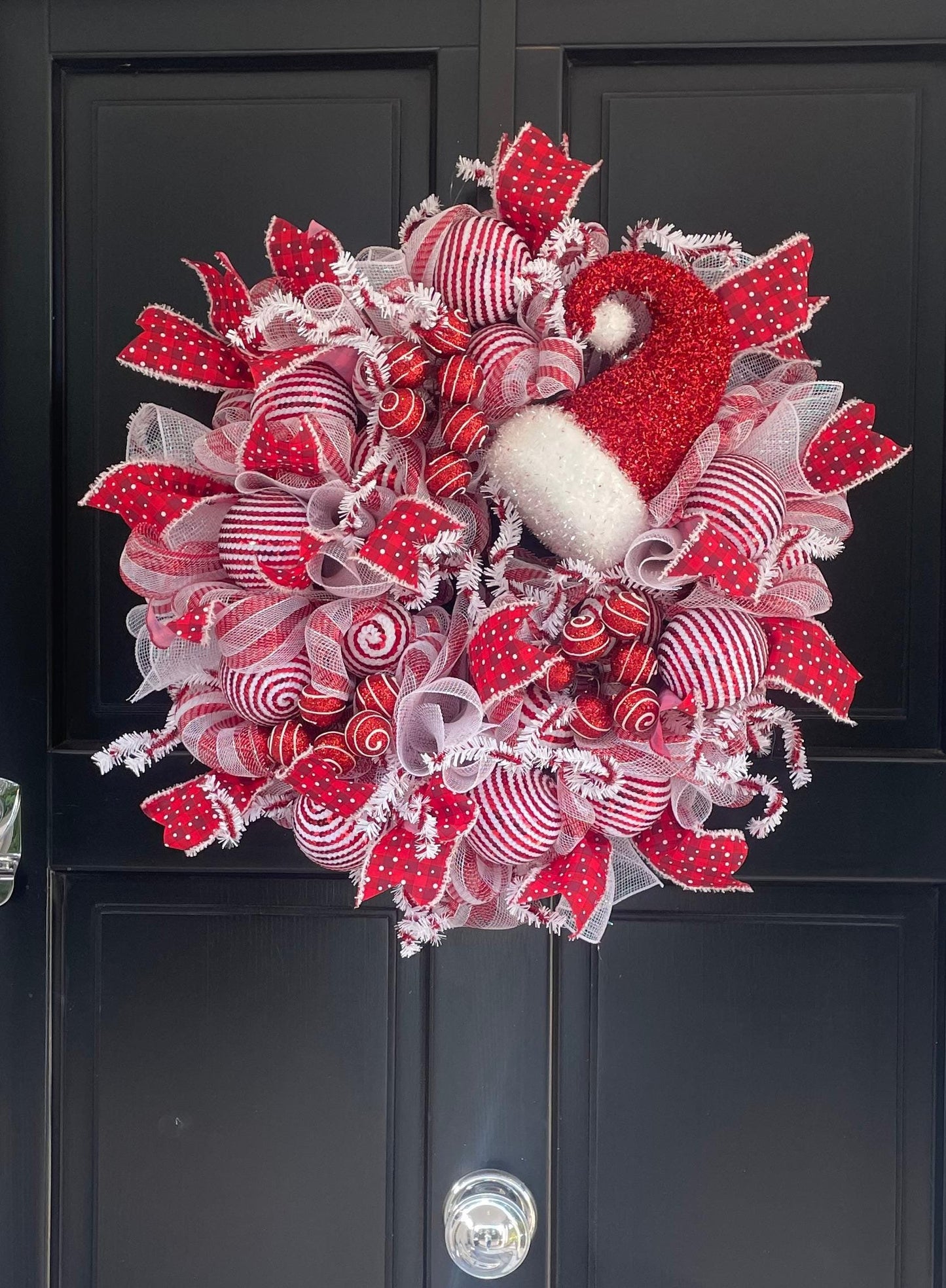 Luxury Christmas Wreath Front Door, Luxury Home Decorations, Red White Xmas, Winter Mantle Decor, Holiday wreath,Advent wreath,Holiday Swag - Hats By Cressida