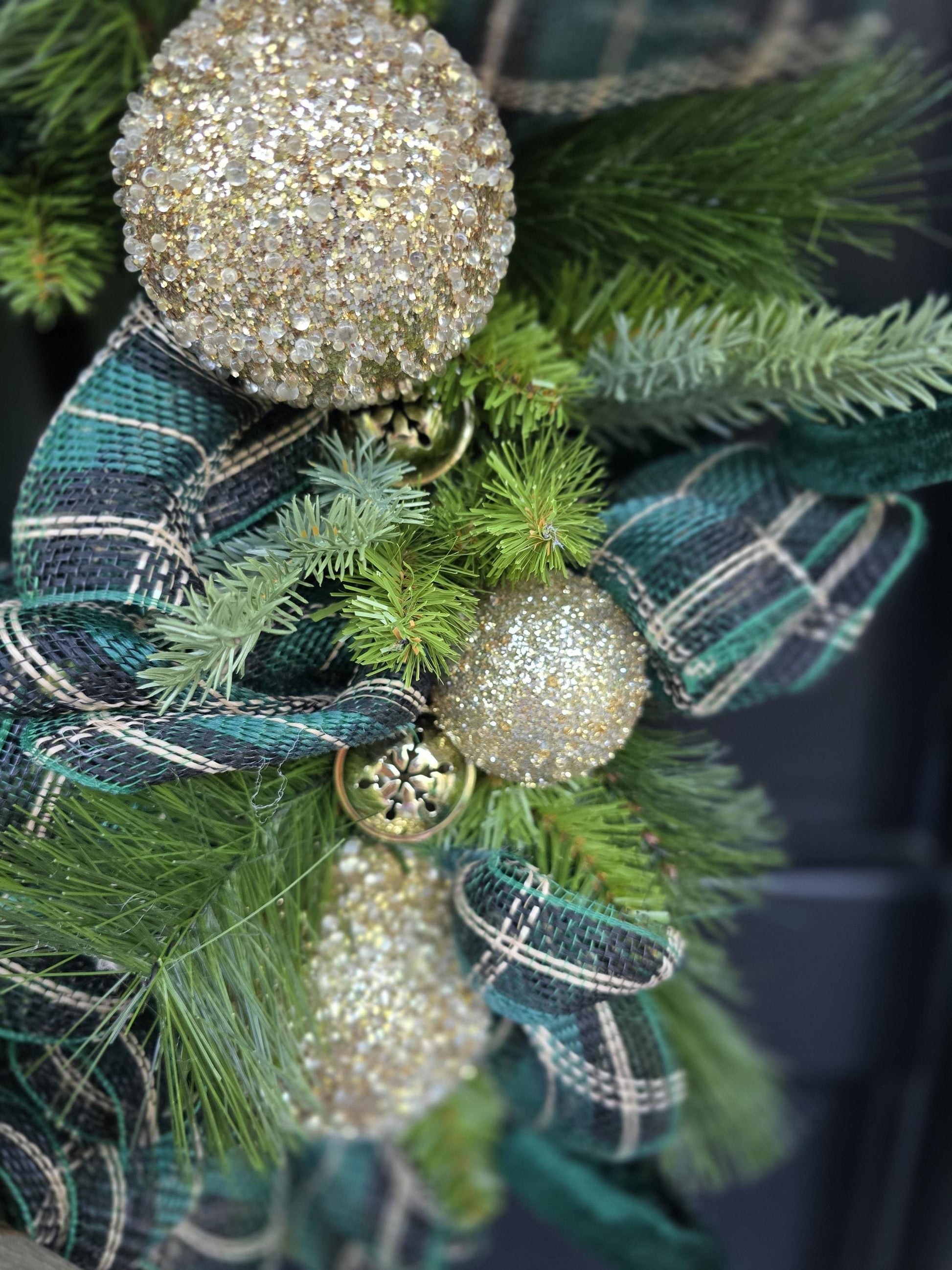 Luxury Gold & Green Christmas Wreath Front Door Luxury Home Decorations Xmas Winter Mantle Decor Holiday Wreath Advent Swag Fireplace Wall - Hats By Cressida