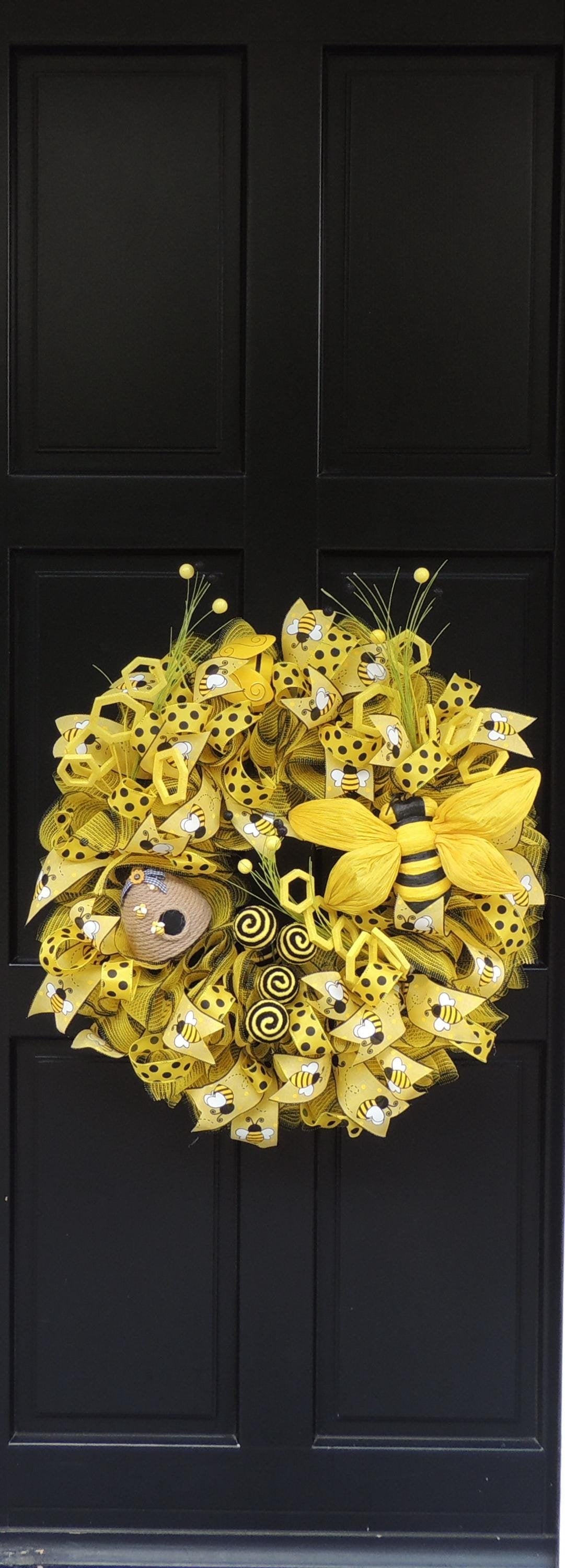 Luxury Large Bumblebee Bee Front Door Wreath Summer Spring Decor Hanger Wall Decoration Housewarming Gift Farmhouse Rustic Everyday Honeybee - Hats By Cressida