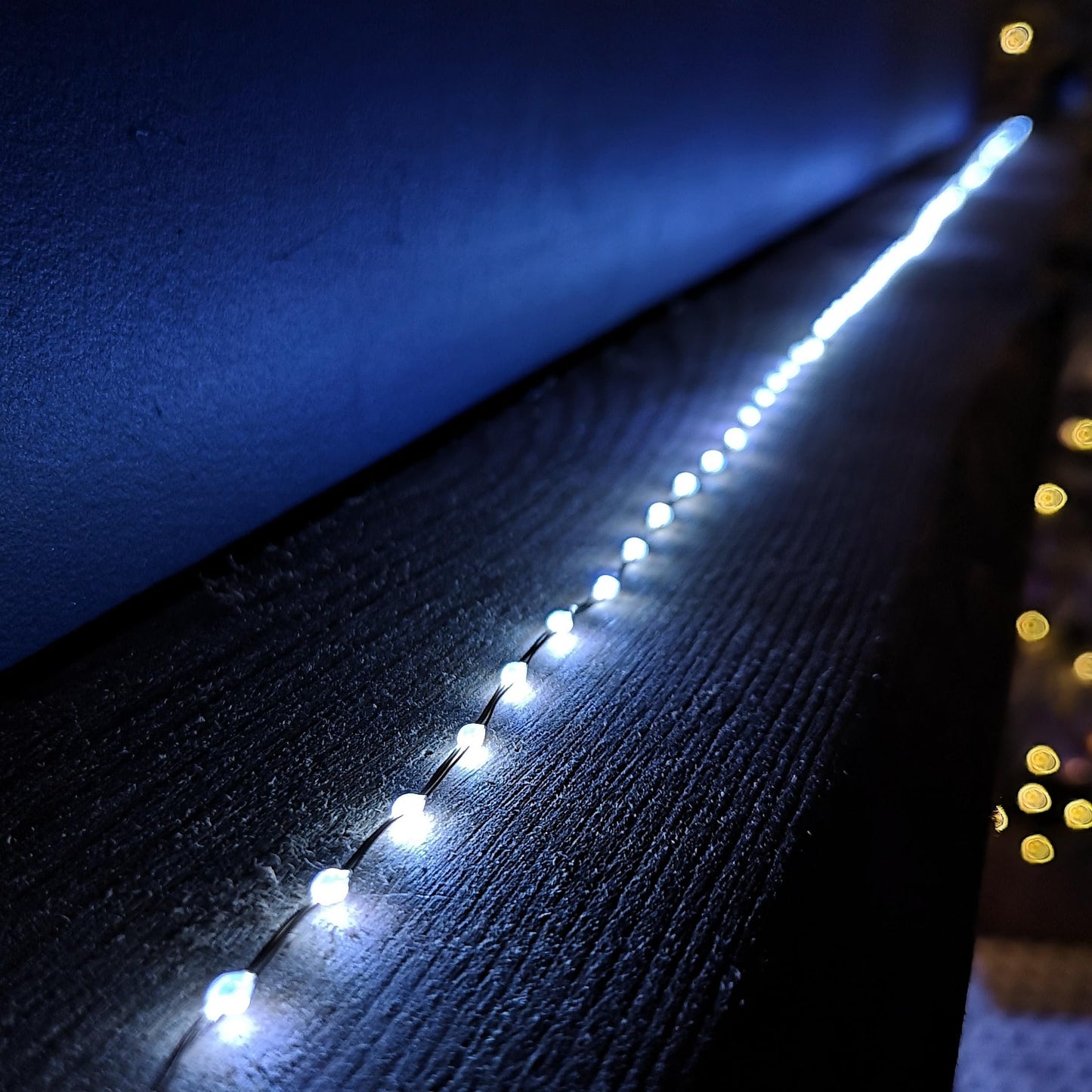 Premier 9.6m Compact MicroBrights Christmas Lights with 600 LEDs in White - Hats By Cressida