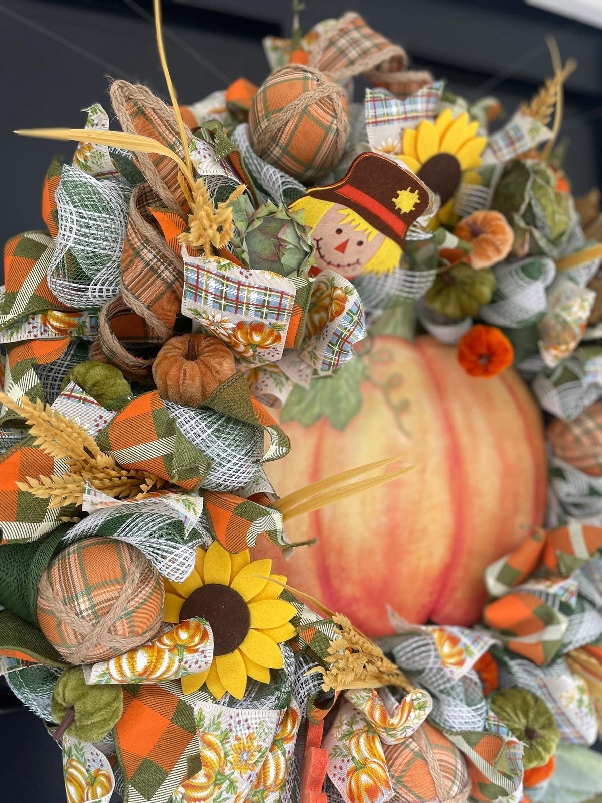 24" Large Autumn Pumpkin Wreath, Fall Harvest Front Door Wreath, Scarecrow Sunflower Thanksgiving Porch Decor, Farmhouse Autumn Decoration