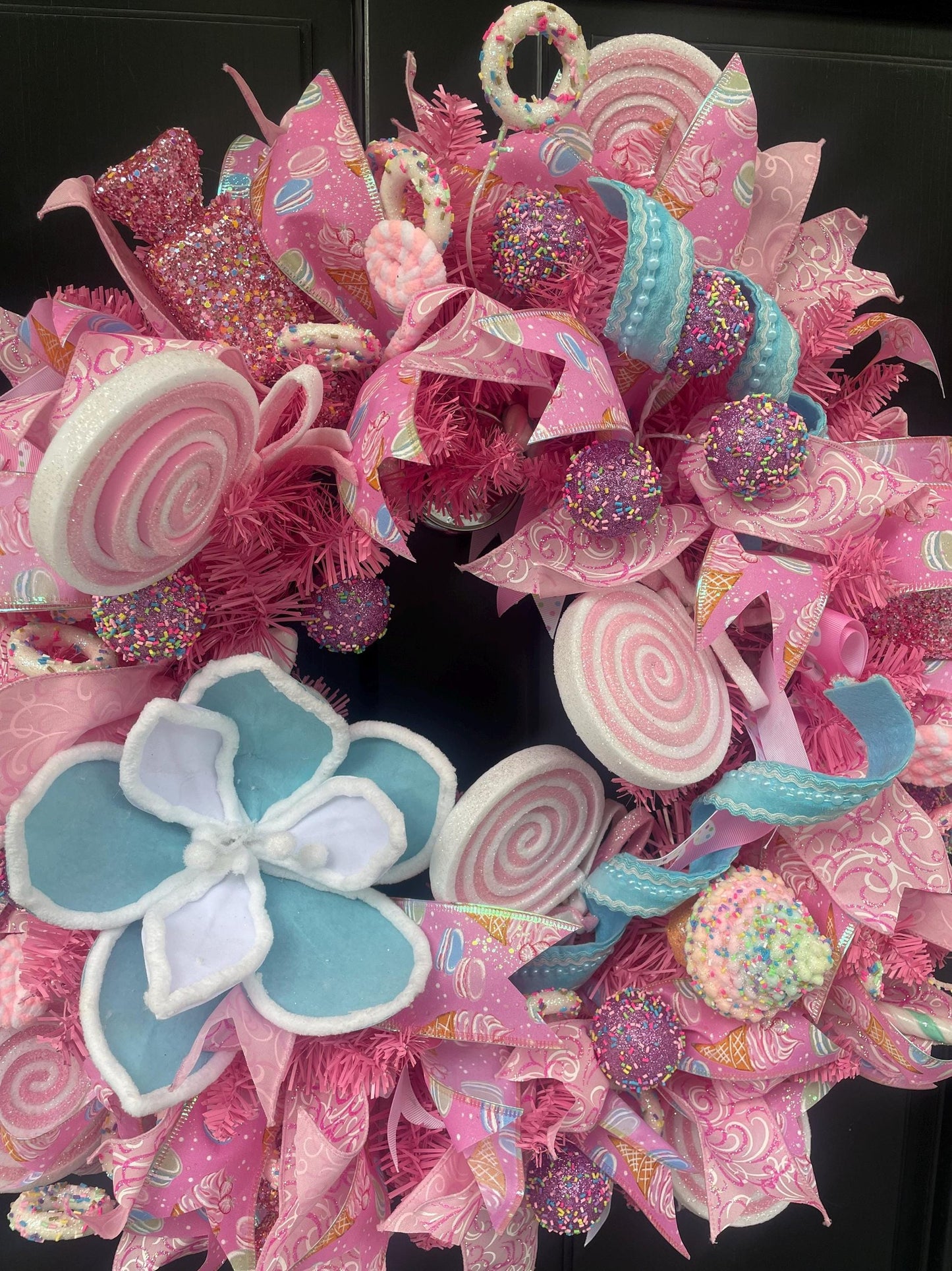 Luxury Candy Shop Pink Pastel Sweets Christmas Wreath Front Door Luxury Home Decorations Xmas Winter Mantle Decor Holiday Wreath Advent Swag
