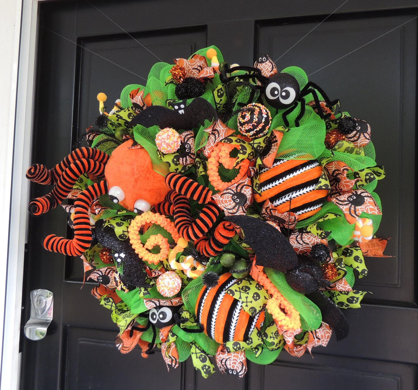20" Halloween Wreath, Large Spider Wreath, Halloween Door Wreath, Spooky Halloween Decor, Front Door Wreath, Trick or Treat Decor
