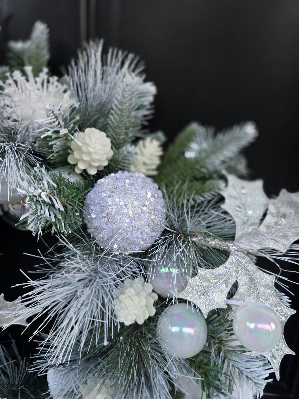 Christmas Wreath, White Frosted Front Door Wreath, Winter Wonderland Christmas Decor, Snowy Pine Holiday Wreath, Luxury Christmas Wreath