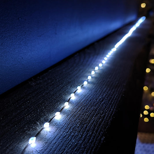 Premier 12.8m Compact MicroBrights Christmas Lights with 800 LEDs in White