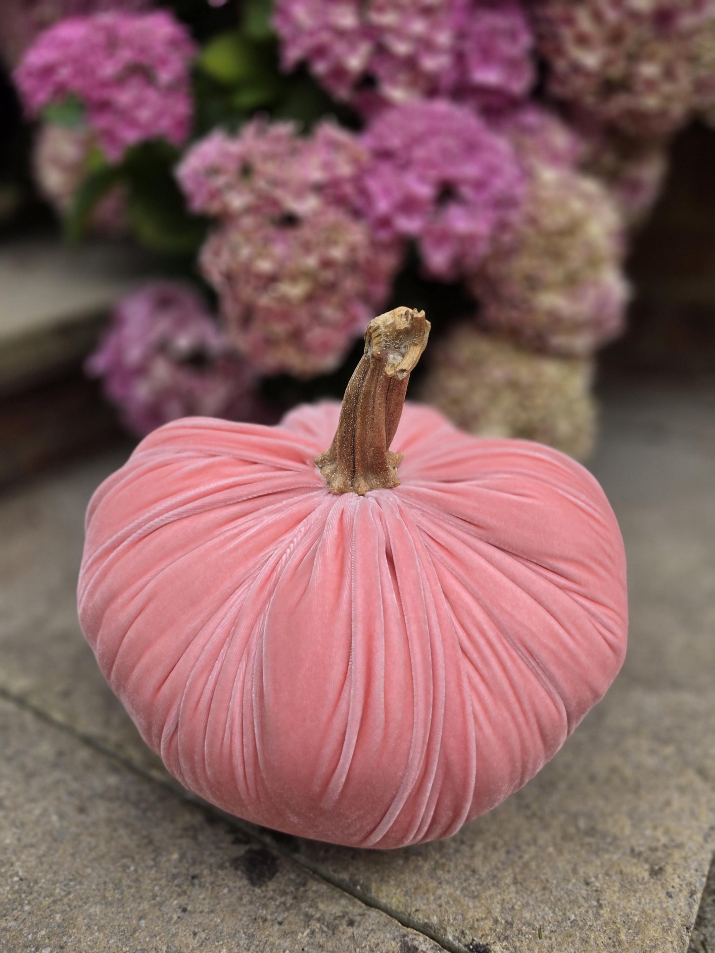 Cream LARGE Silk Velvet Pumpkin, Rustic Farmhouse Decor, Wedding Centerpiece,Thanksgiving Tablescape,Hostess Gift Idea,Fall Home Decoration