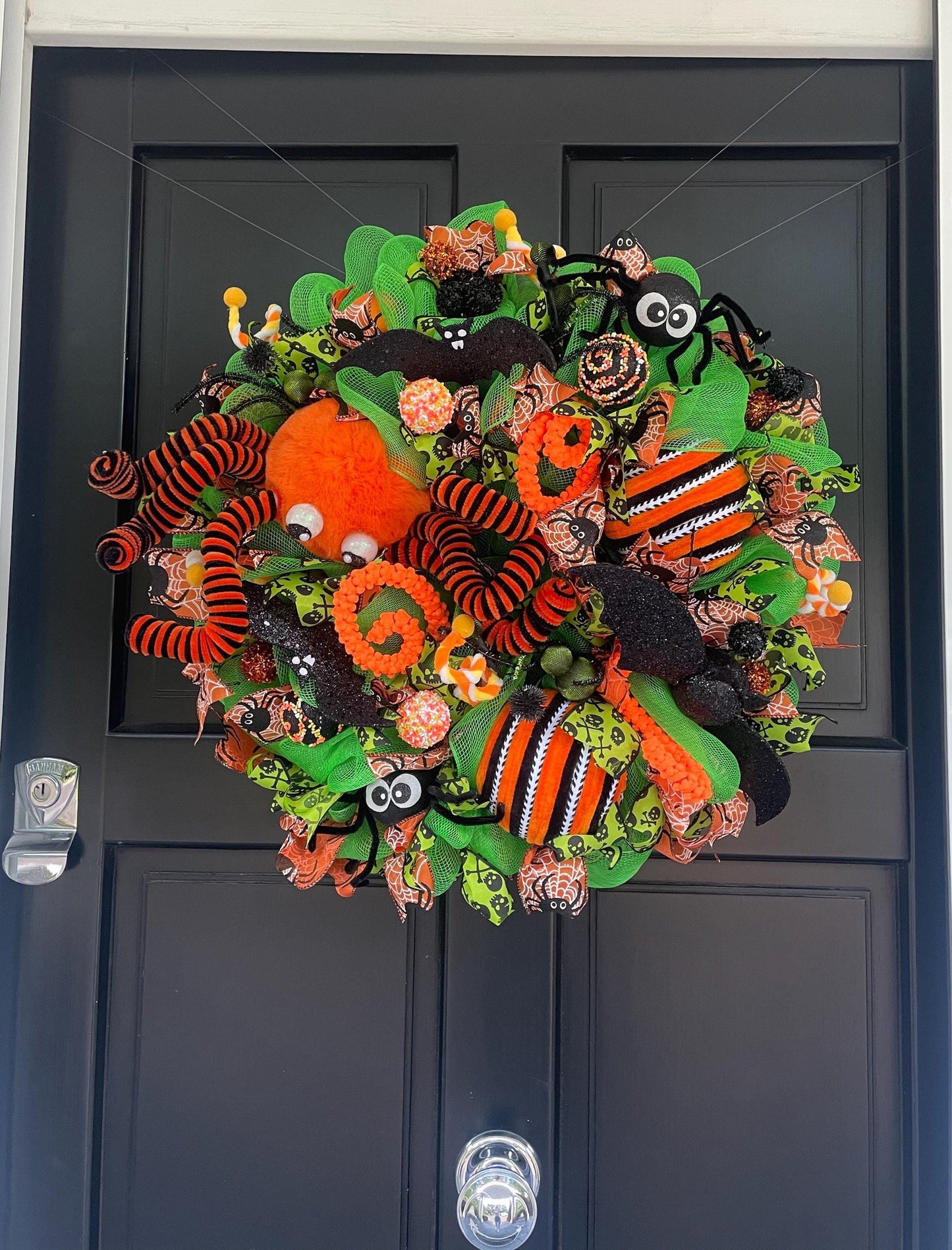 20" Halloween Wreath, Large Spider Wreath, Halloween Door Wreath, Spooky Halloween Decor, Front Door Wreath, Trick or Treat Decor