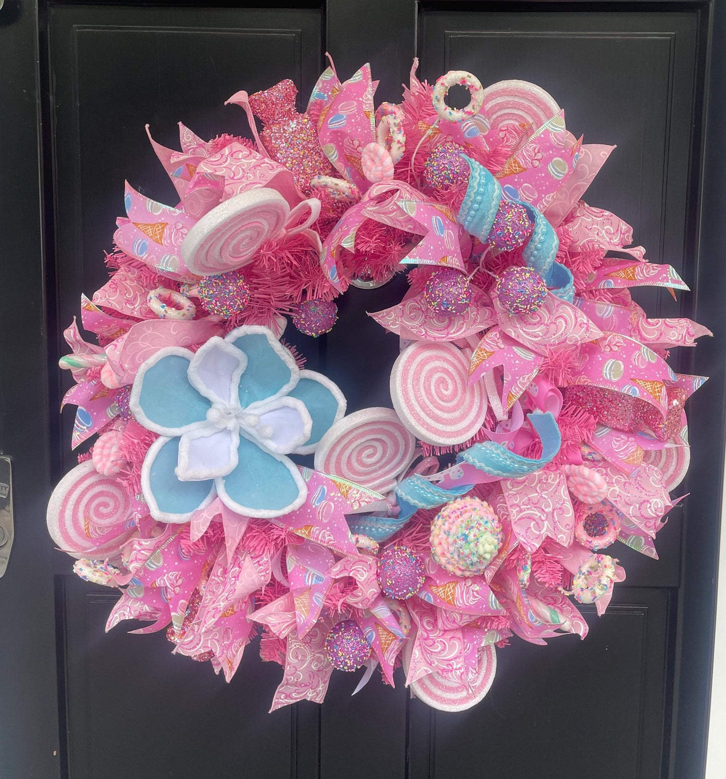 Luxury Candy Shop Pink Pastel Sweets Christmas Wreath Front Door Luxury Home Decorations Xmas Winter Mantle Decor Holiday Wreath Advent Swag