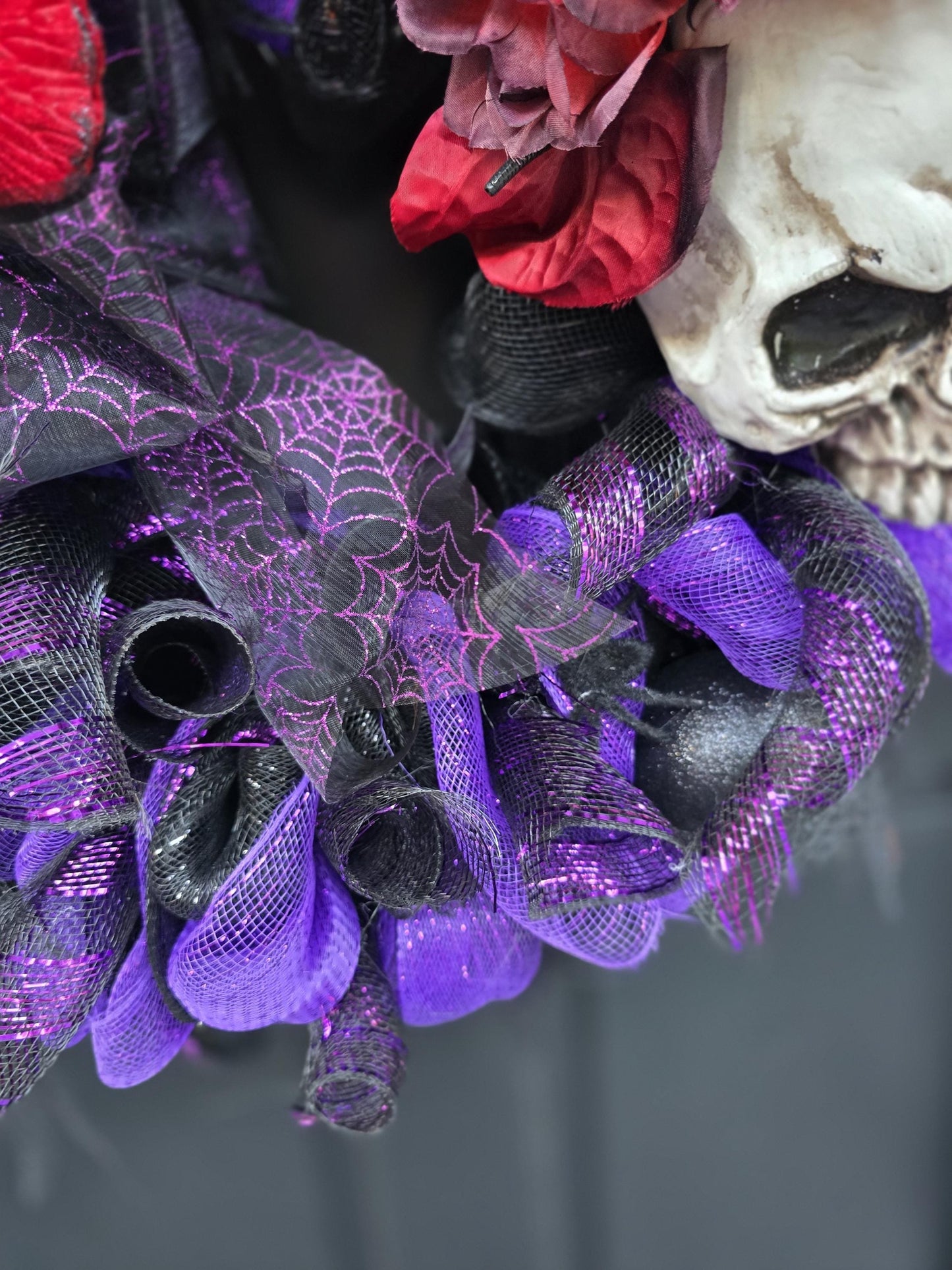 Large Halloween Front Door Wreath Spooky Hanger Black Red Purple Creepy Spider Wall Porch Hanger Handmade House Decor Decoration Welcome