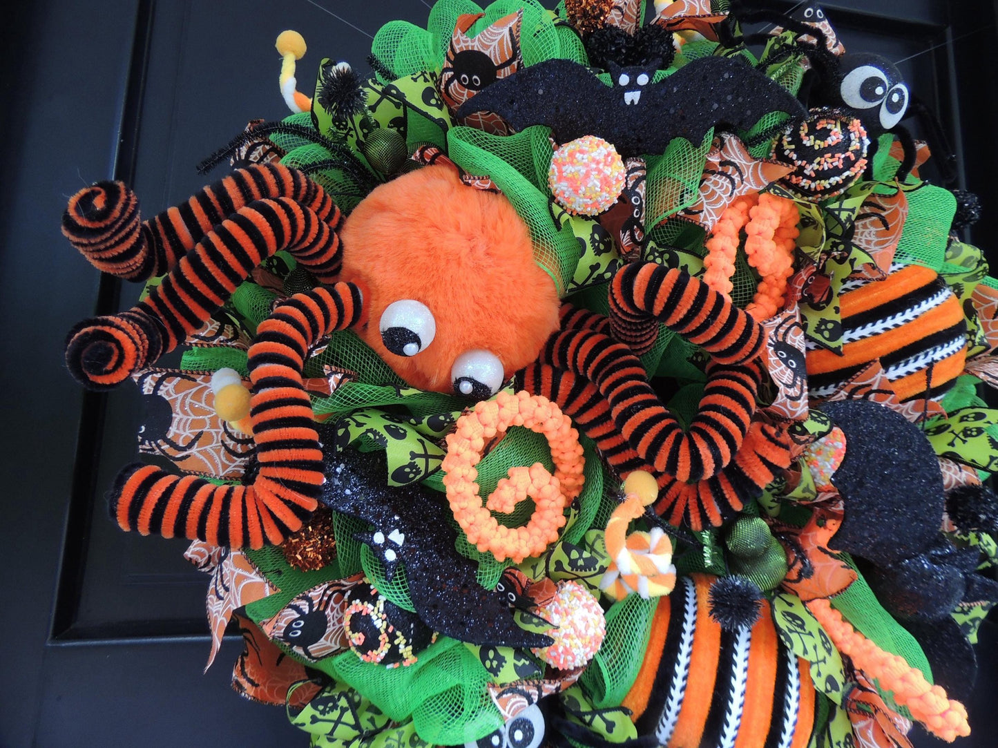 20" Halloween Wreath, Large Spider Wreath, Halloween Door Wreath, Spooky Halloween Decor, Front Door Wreath, Trick or Treat Decor