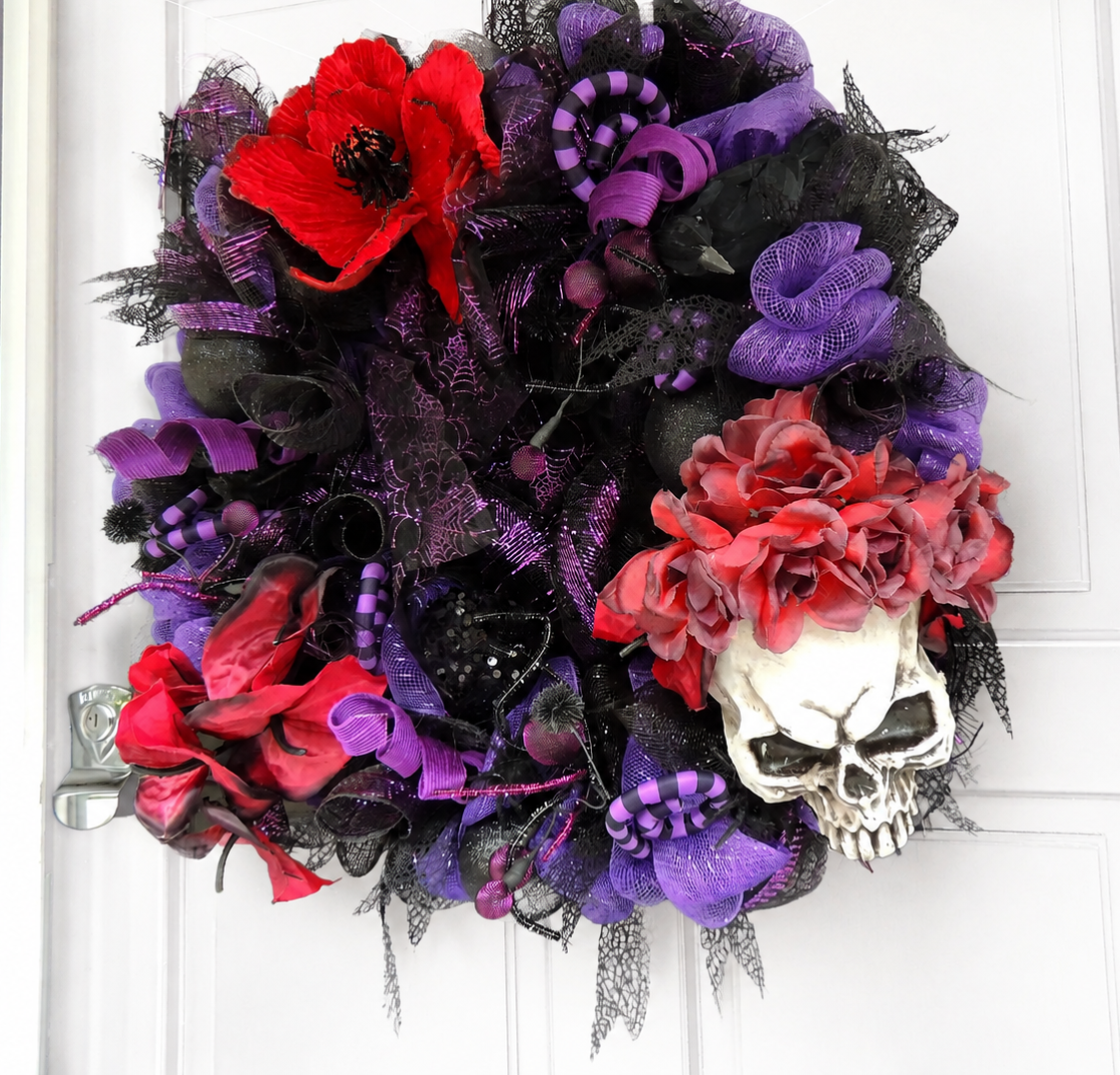 Gothic Skull Halloween Wreath 50cm | Red, Purple & Black Crow Front Door Wreath