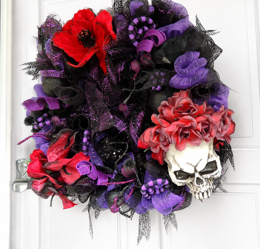 Gothic Skull Halloween Wreath 50cm | Red, Purple & Black Crow Front Door Wreath
