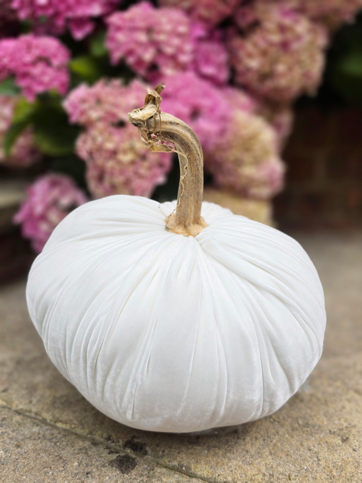 Luxury Silk Velvet Pumpkin - White | Elegant Wedding Centerpieces & Coastal Home Decor