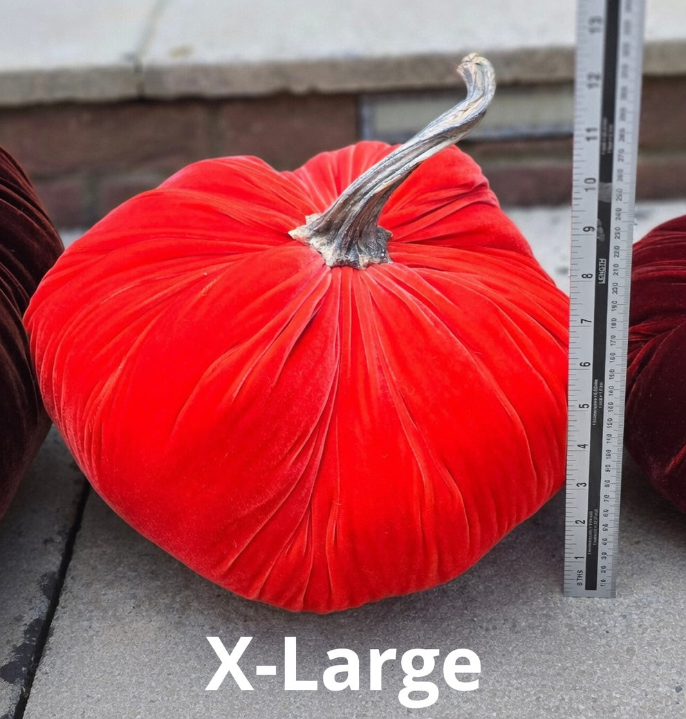 Large Silk Velvet Pumpkin – Wedding & Autumn Table Centrepiece